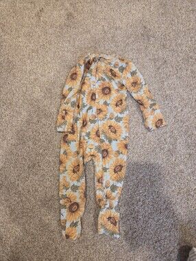 Sweet Bamboo Sunflower Print Zip-Up Footed Sleeper | 3-6 Months